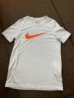 Nike Dri-FIT ホワイト Tシャツ キッズS