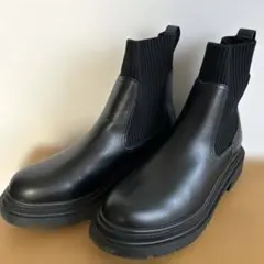 超美品⭐️ 厚底ソックスブーツ　サイドゴア風　ブラック　黒　軽量　カッコいい