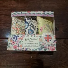 キャスキッドソン　Cath Kidston ハンドクリーム 3本　フルーツの香り