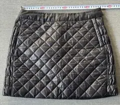 adidas 中綿スカート