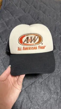 A&Wのキャップ
