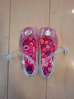 ピンクラメサンダル リボン付き１６cm