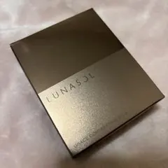 LUNASOL セントフォルムアイズ 02 リーク ルナソル - メルカリ
