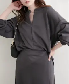 【natural couture】ハーフジップ付きダンボールプルオーバーのサムネイル