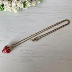 Item thumbnail for item 55b6a6e3-7114-403e-858e-1c1fcf1fcf03