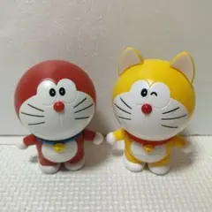 希少 レア　元祖ドラえもん 耳付き　赤いドラえもん　フィギュア　2体セット