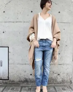 ドゥーズィエムクラス ポンチョ