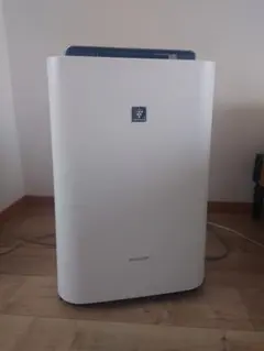 SHARP 加湿空気清浄機 KC-F70-W 2021年製 プラズマクラスター - メルカリ