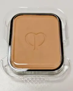 クレ・ド・ポーボーテタンプードルエクラ ピンクオークル30