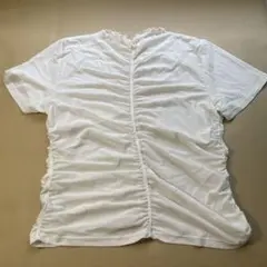 GU フリル付きホワイトTシャツ