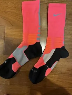 Nike バスケットボールソックス ピンク