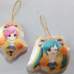 初音ミク＆巡音ルカ 画面クリーナー付きマスコット