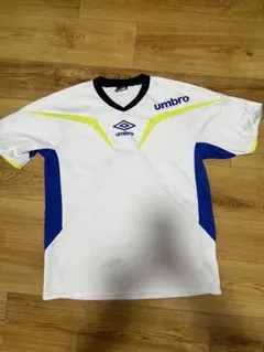 umbro サッカーシャツ ホワイト/ブルー/イエロー