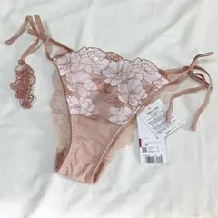 Item thumbnail for item 1cc7c1d8-f38a-4d73-8268-49c107730f9e