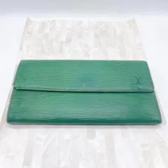 Item thumbnail for item f3357e1b-3e49-43c1-8a8f-b444cfd67d52