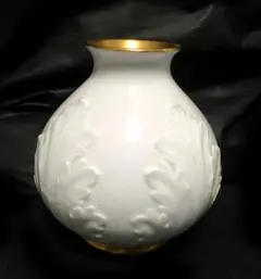 大倉陶園 OKURA 花瓶 中古のサムネイル