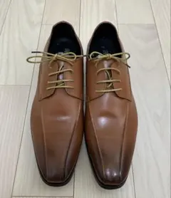 【美品】 UN SNOBBISH ビジネスシューズ ブラウンのサムネイル