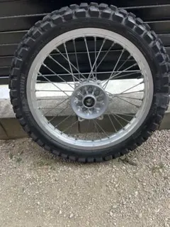 CRF250X リヤホイール 18インチ トライアルタイヤ IRC TR011R - メルカリ