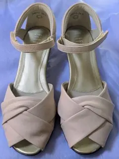 Item thumbnail for item 21327a0c-b450-4752-b445-a581fae43c69