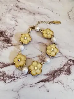 Item thumbnail for item 42ff6971-8857-4c5e-ab90-c80bdf09f26e