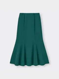 ダークグリーン gu カットソーマーメイドロングスカート