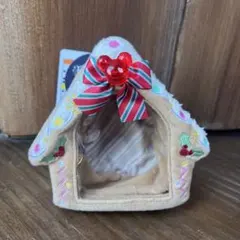 Item thumbnail for item 0a435a18-0c6d-4bae-863a-77d2c82a09d6