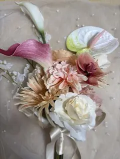 ウェディングブーケ　アーティフィシャルフラワー　胡蝶蘭　結婚式　ニュアンスピンク