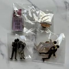 ジミン　ジョングク　ピンバッジ3個＋チャームセット