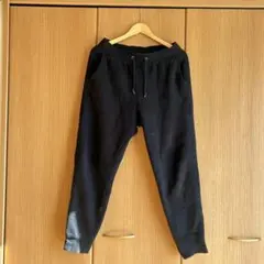 【対象外】【おすすめ！】UNIQLO ブラック ジョガーパンツ Mサイズ