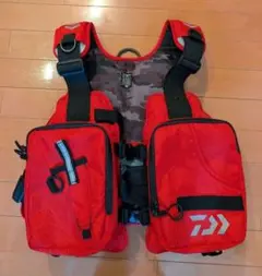 Daiwa フィッシングベスト レッドのサムネイル