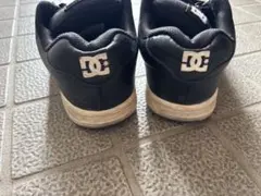 DC ブラック スニーカー