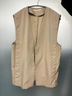 KBF ベージュ ノースリーブベスト+ロングタイトスカートセットアップ