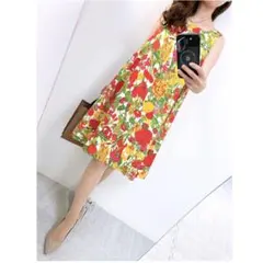 【美品✨】定価28,000円❤️ティアラ✨サイズ4（L）ボタニカル柄ワンピースのサムネイル