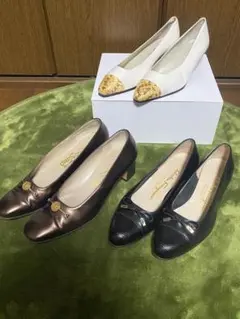 Salvatore Ferragamo パンプス 3足セットのサムネイル