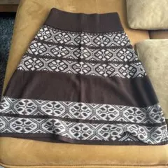 ブージュルードの幾何学模様 ニットフレアスカート ブラウン美品