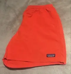 Patagonia バギーズショーツ 5インチ　メンズMサイズ　レッド　オレンジ