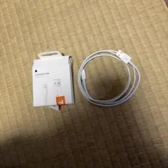 Apple Lightning to USBケーブル
