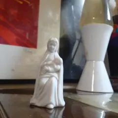 ヴィンテージ トラピスチヌ修道院 天使園 聖母マリア像 白磁置物