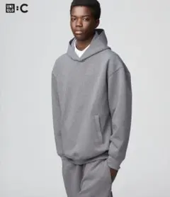 UNIQLO　UNIQLO:C　スウェットオーバーサイズプルパーカ　ユニセックス