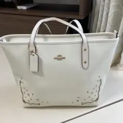 COACH ホワイト ショルダーバッグ