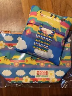 WIGGLE WIGGLE ピカチュウポーチとエコバッグセット新品のサムネイル