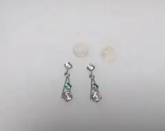 ジュエリーツツミ K10ホワイトゴールドピアス