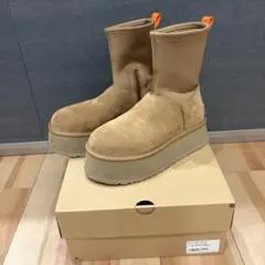 【完売レア】UGG 厚底ブーツ classic dipper chestnut
