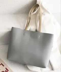 【新品未使用】レザータッチトートバッグ(A4収納可)