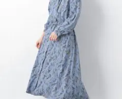 グローバルワーク　花柄ワンピース Mサイズ　ブルー