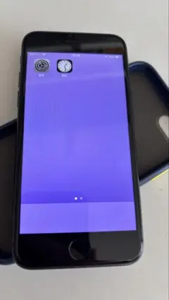 iPhone8 64GB 純正バッテリー87％　simフリー