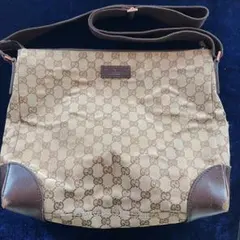 GUCCI グッチ GGキャンバス ショルダーバッグ 斜め掛け 男女兼用のサムネイル