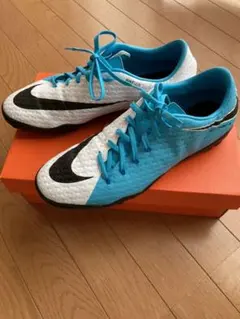 NIKE ナイキ サッカー トレーニングシューズ ハイパーヴェノム フェロン