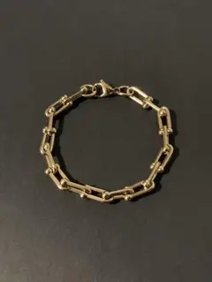 ハードウェア　ブレスレット　ゴールド