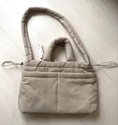 GU パフドローストリング ショルダーバッグ